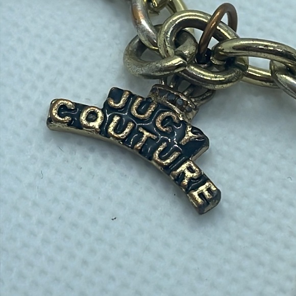 Juicy Couture Gold Tone Charm Bracelet Eiffel Tower Diploma Crest & Rhinestone - Picture 3 of 13